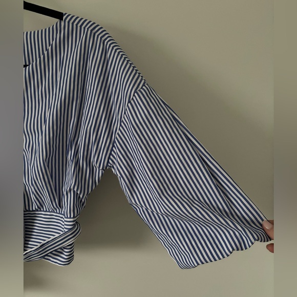 JOA striped top blue white medium revolve - Picture 2 of 8